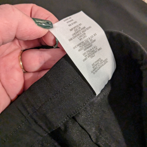 Susan Graver Women's Premium Stretch Straight Leg Pull-On Pants Black Size 18W - Picture 6 of 11